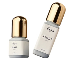 Lade das Bild in den Galerie-Viewer, Kleber FIRST von OhOchi